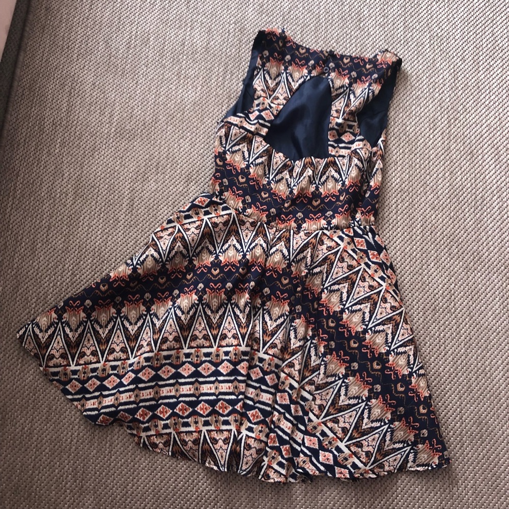 Aztec Pattern Dress - Picture 2 of 2